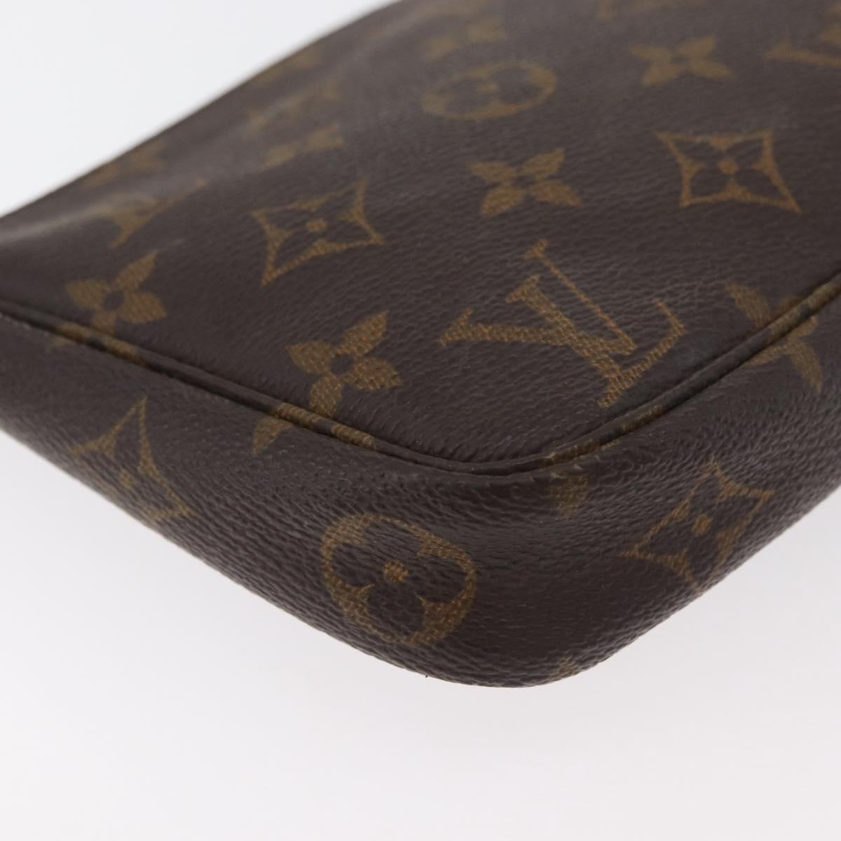 Monogram Pochette Accessoires Pouch