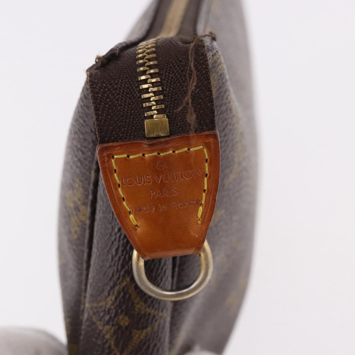 Monogram Pochette Accessoires Pouch