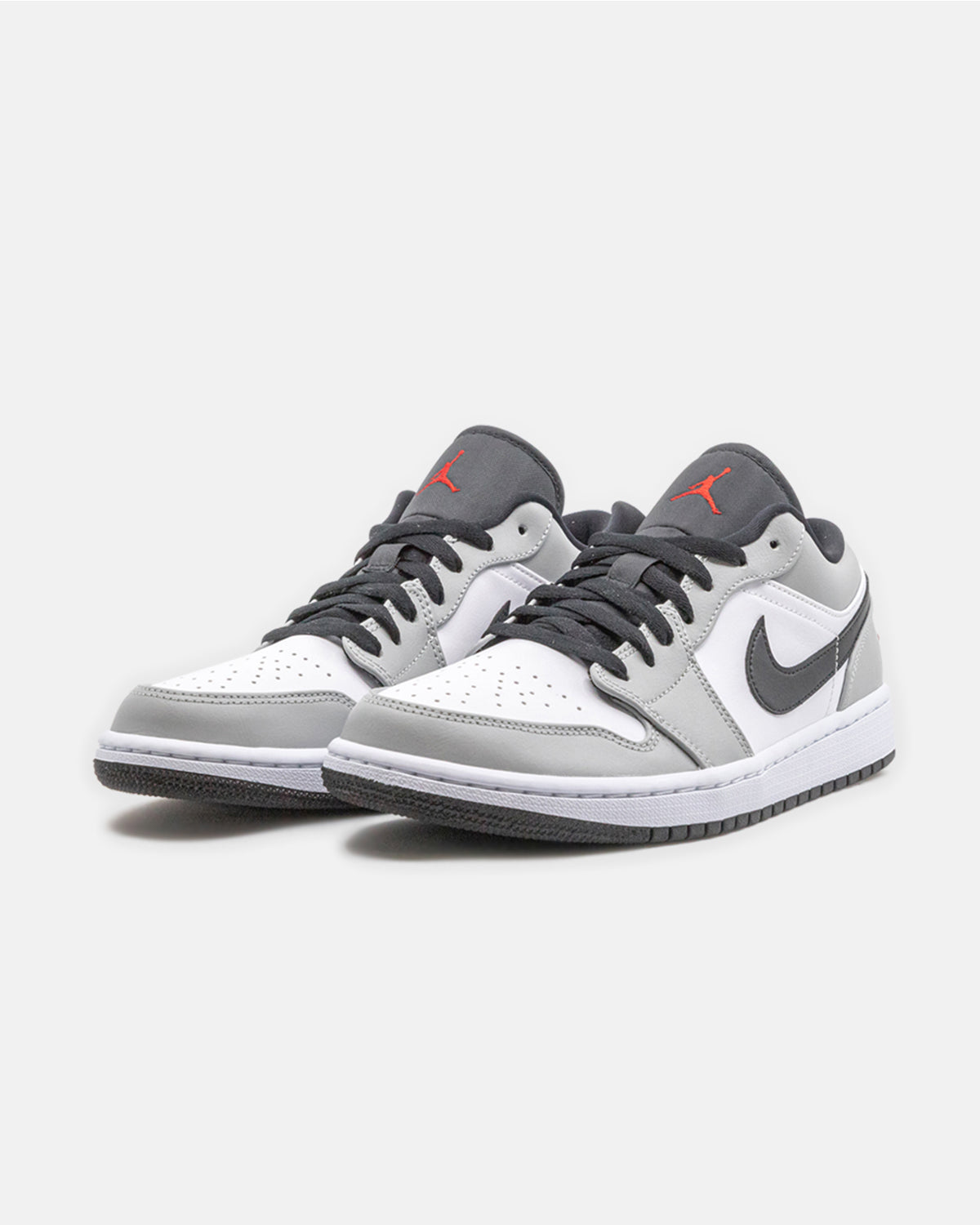 Jordan 1 "Light Smoke Grey" Low