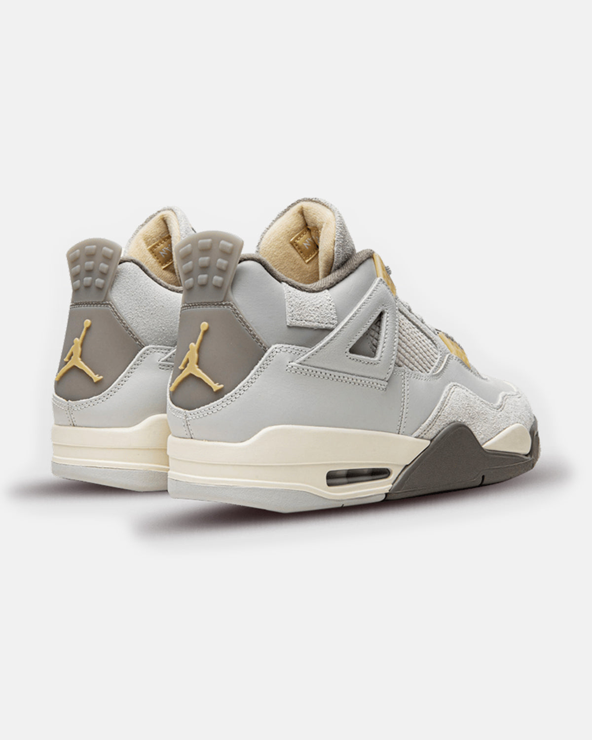 Jordan 4 Retro SE "Craft Photon Dust"