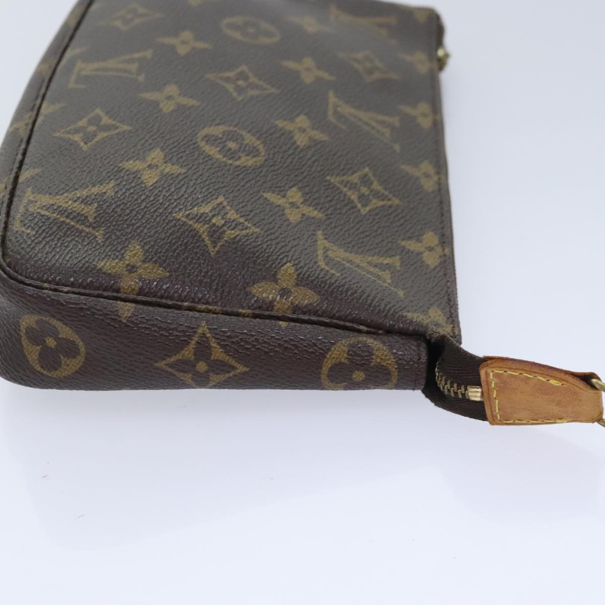 Monogram Pochette Accessoires Pouch
