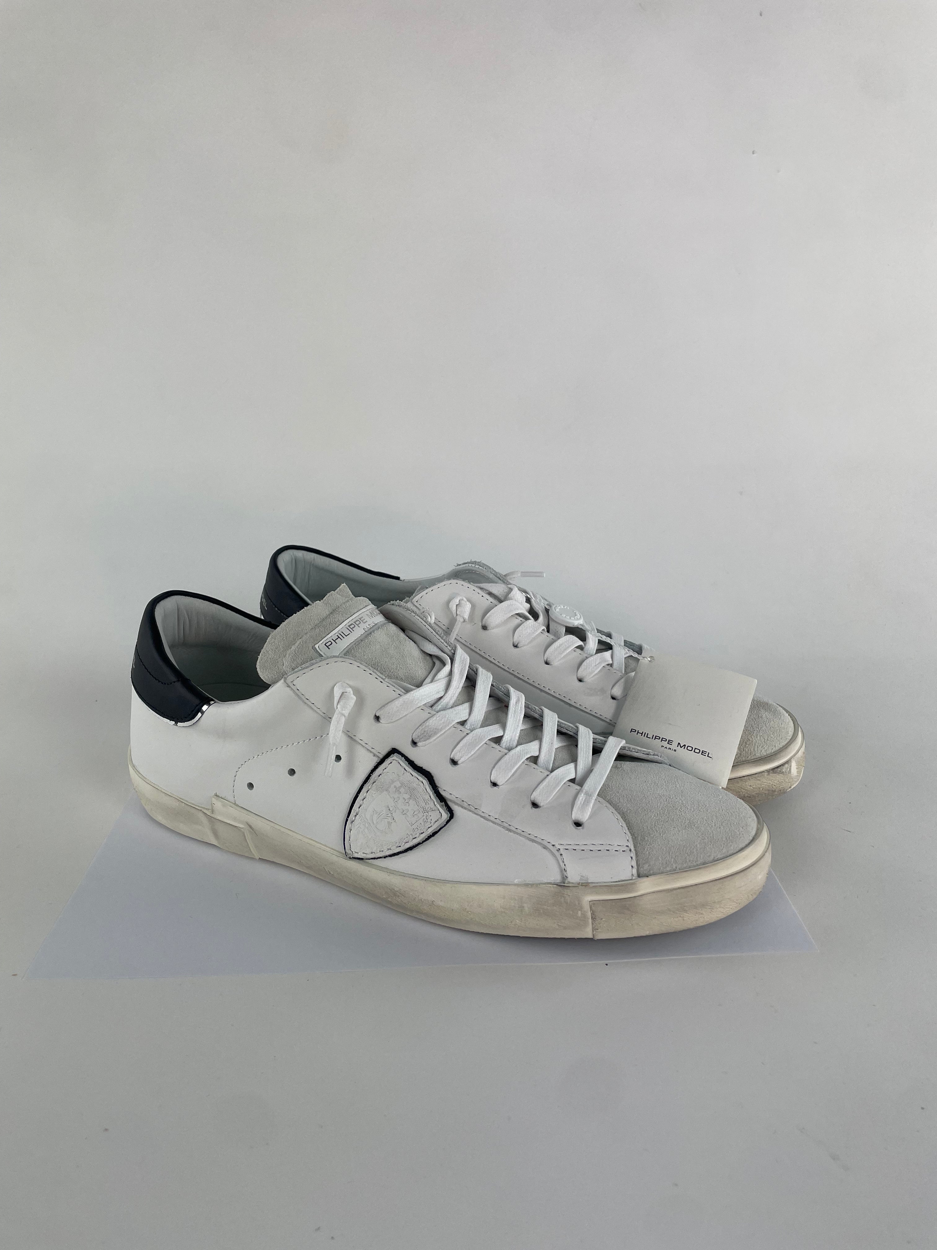 AK007. Men´s PRSX Low White Black Suede