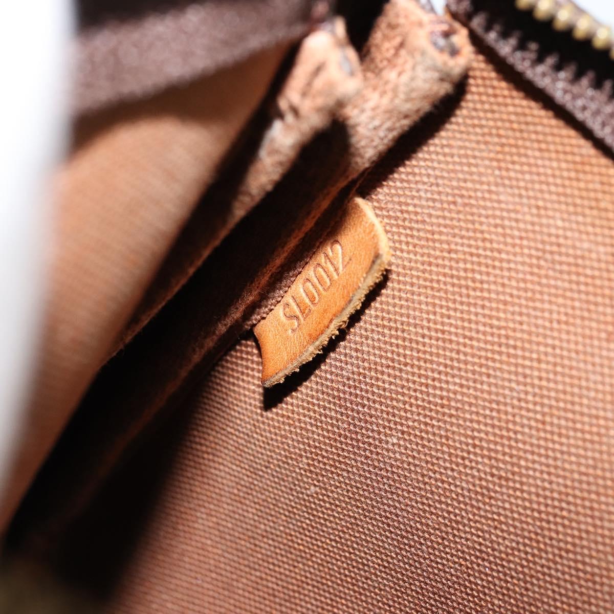 Monogram Pochette Accessoires Pouch