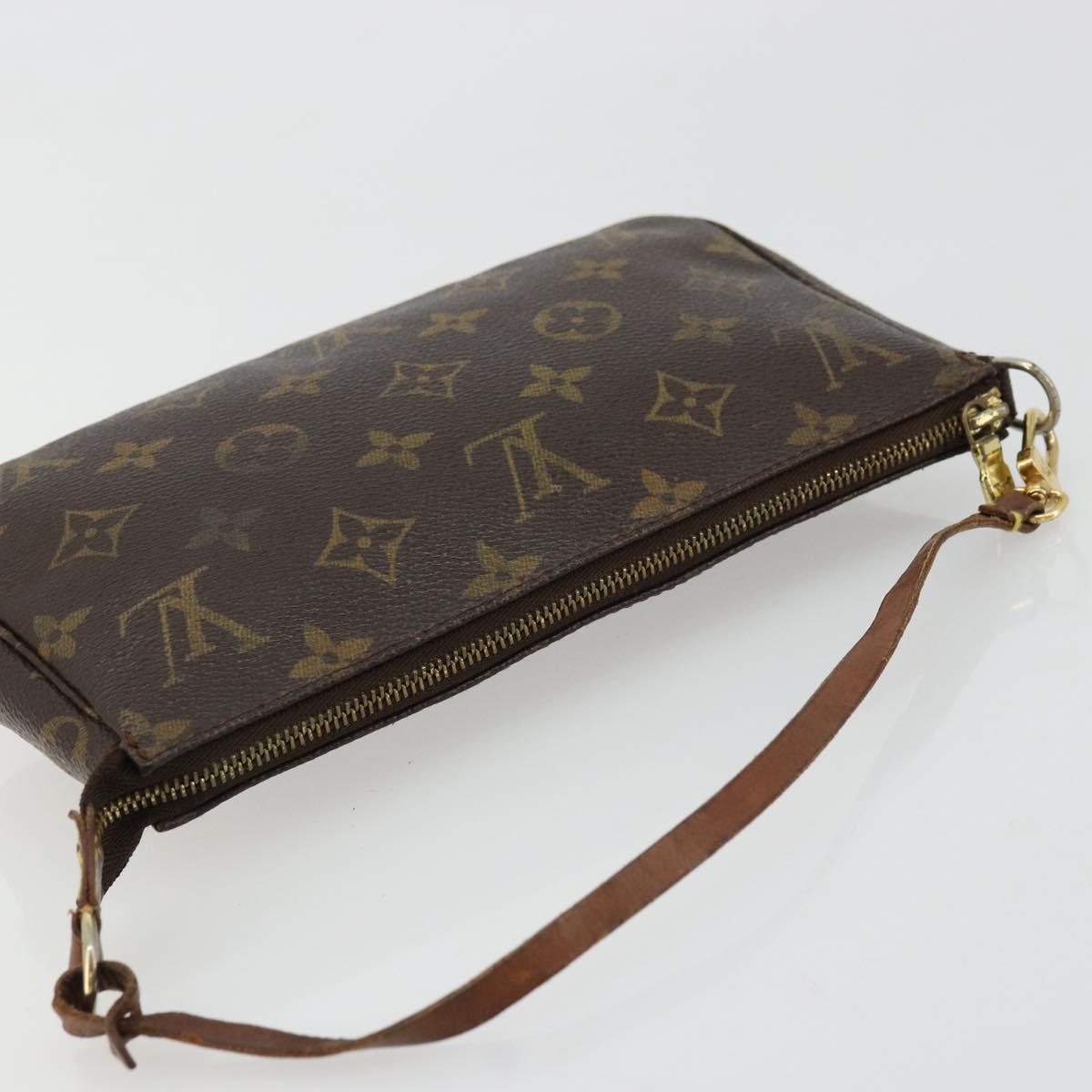 Monogram Pochette Accessoires Pouch