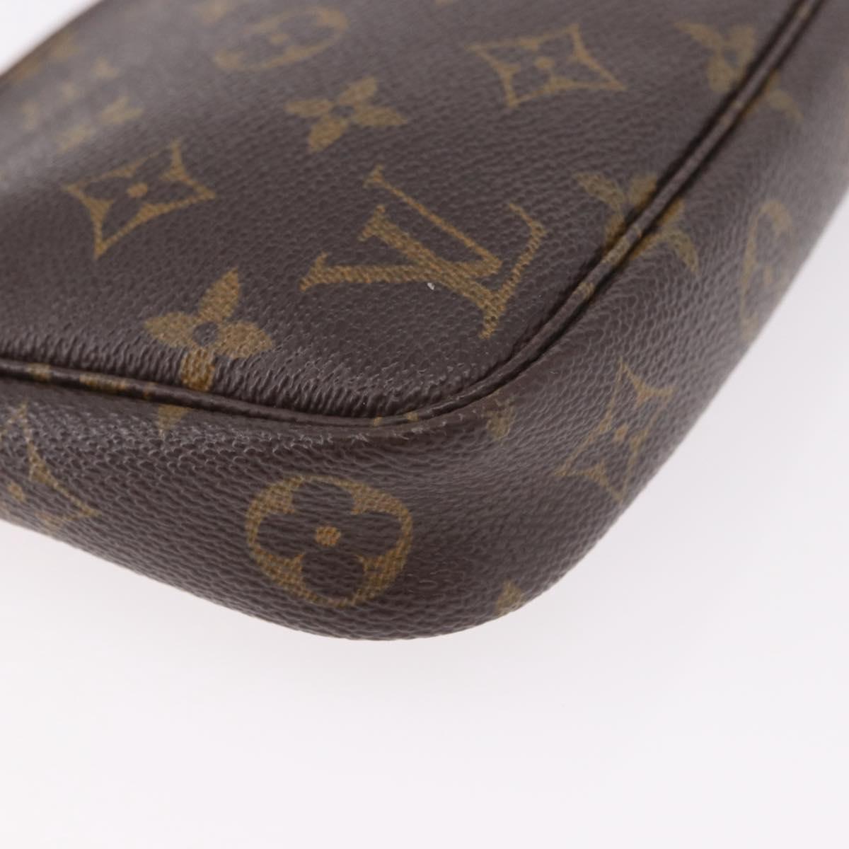 Monogram Pochette Accessoires Pouch