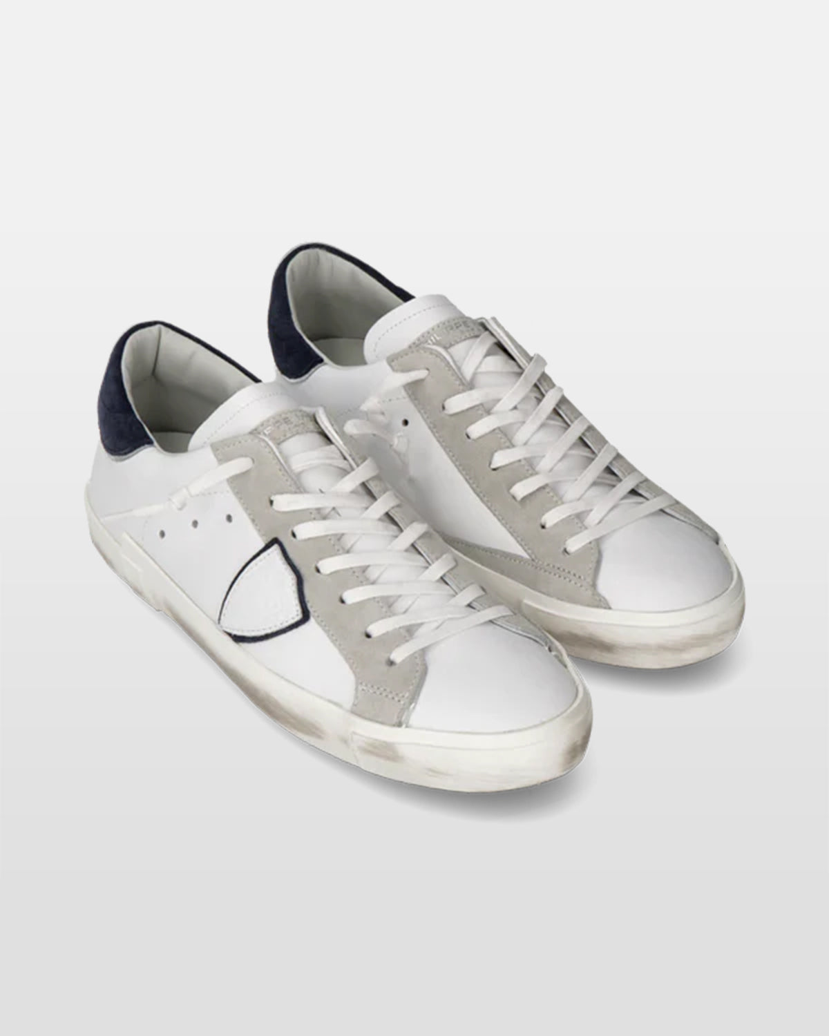 Handla Philippe Model Men's Prsx Low Suede White Blue online | Smidigt och enkelt på nätet - Merchsweden |