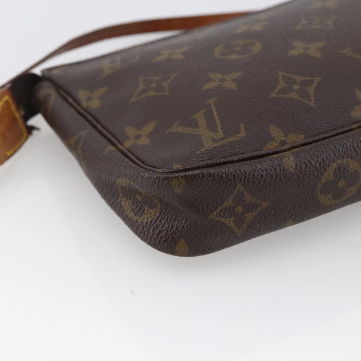 Monogram Pochette Accessoires Pouch