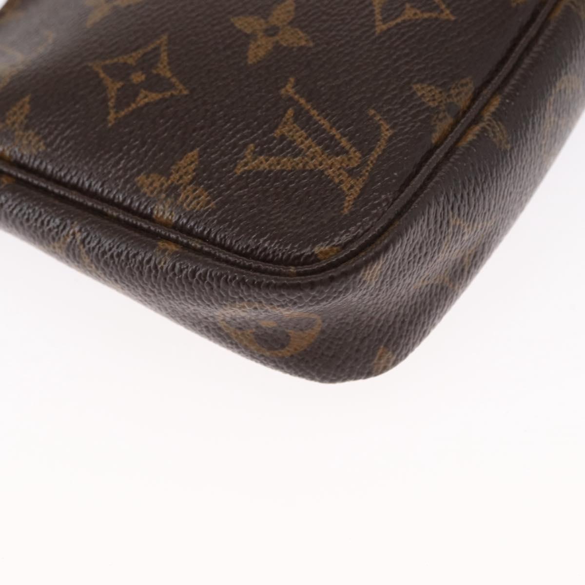 Monogram Pochette Accessoires Pouch