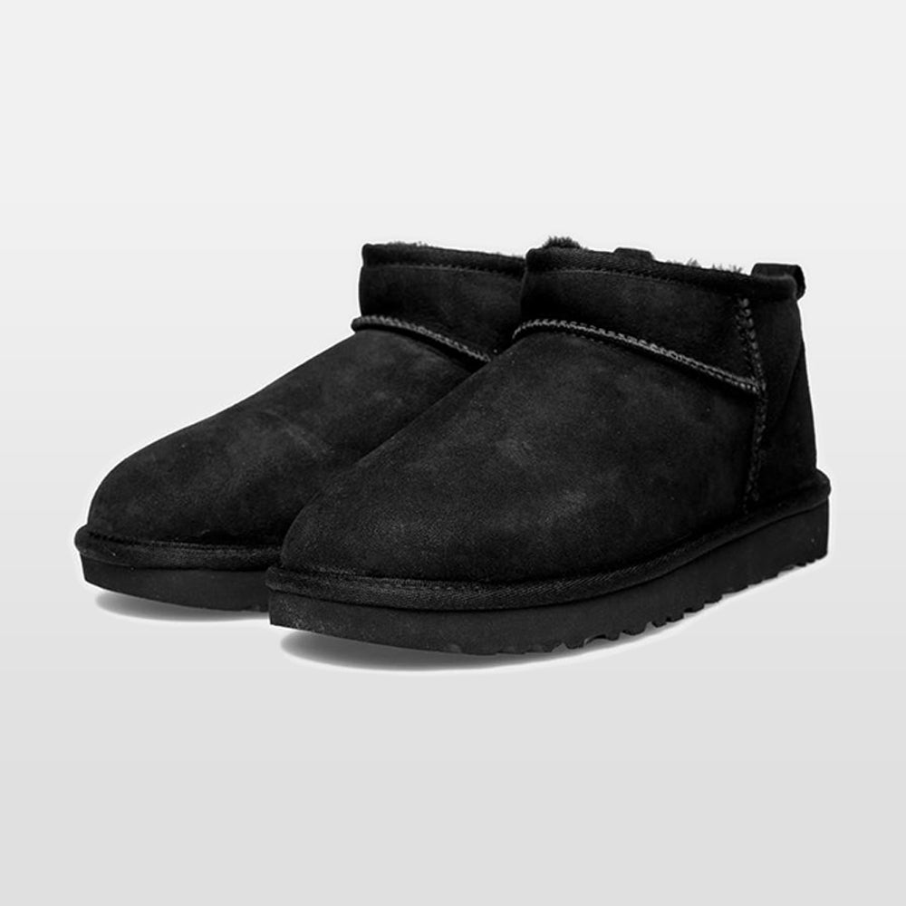 Handla UGG Classic Ultra Mini "Black" online | Smidigt och enkelt på nätet - Merchsweden |