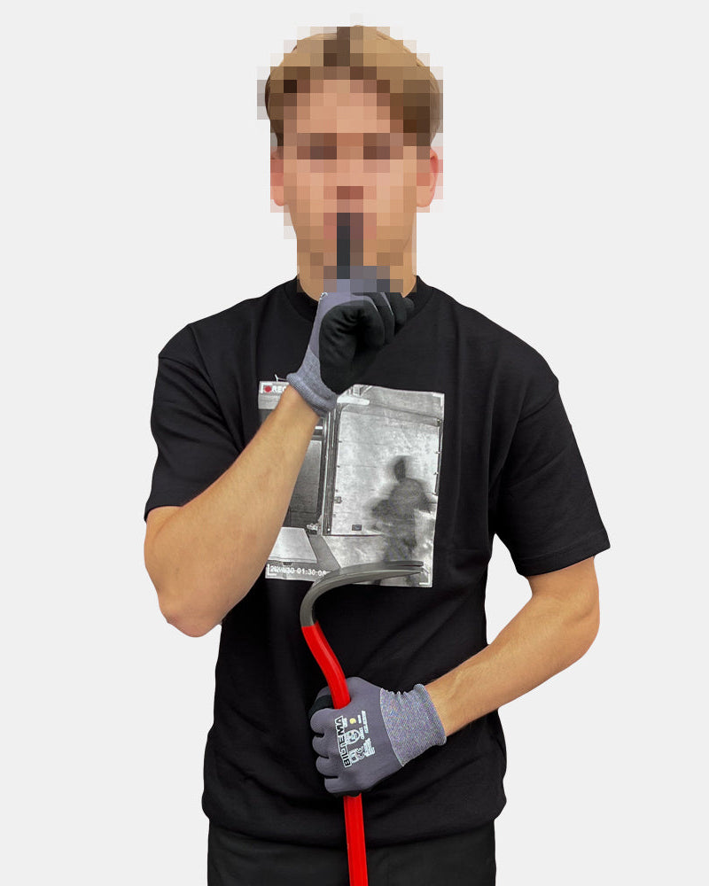 Handla Break-In Surveillance t-shirt online | Smidigt och enkelt på nätet - Merchsweden |