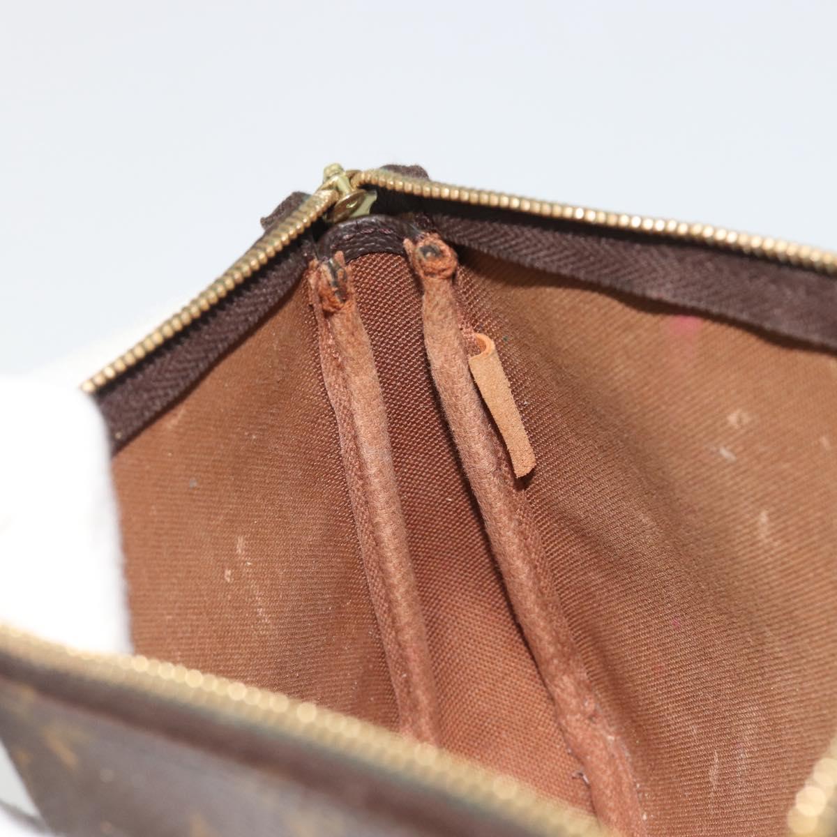 Monogram Pochette Accessoires Pouch
