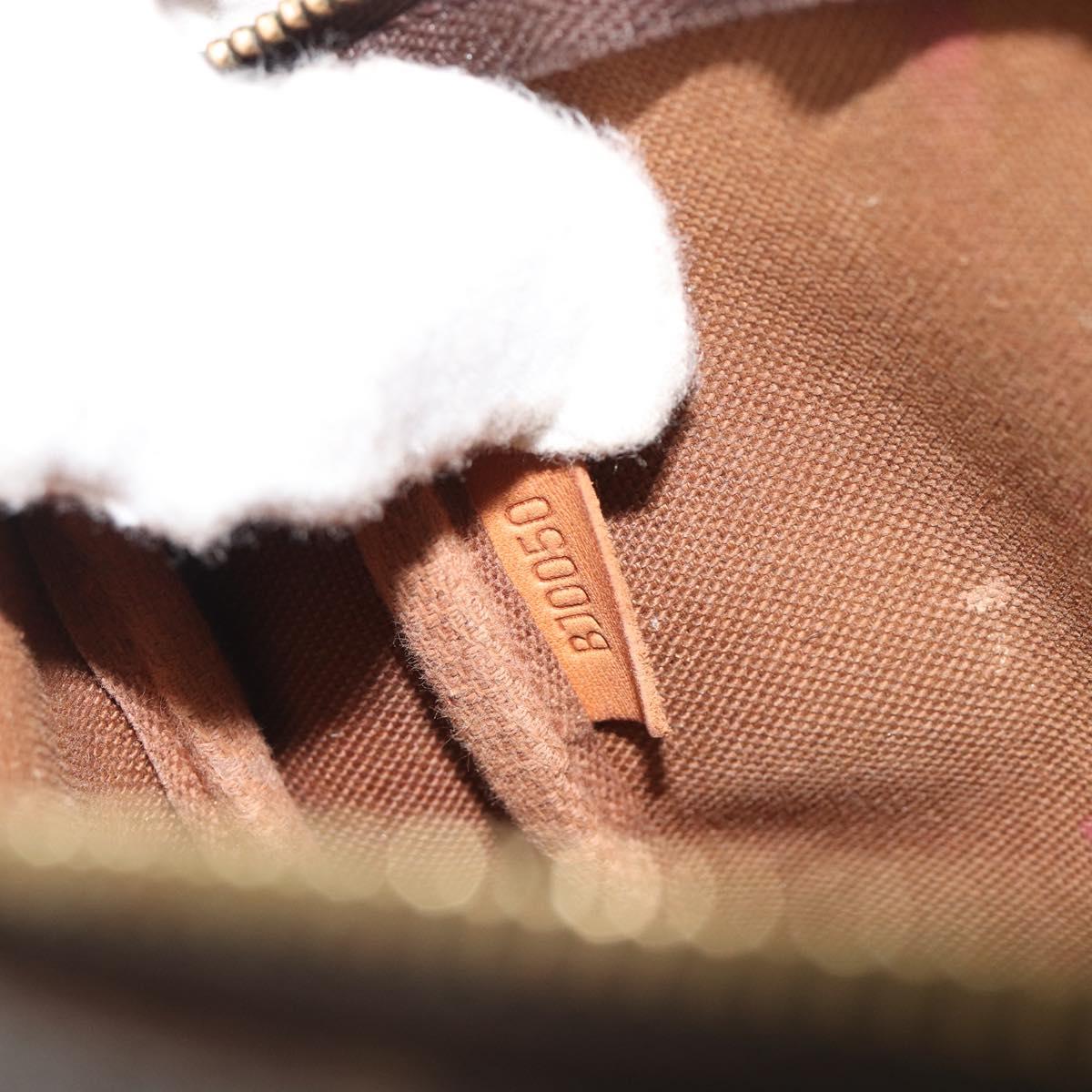 Monogram Pochette Accessoires Pouch
