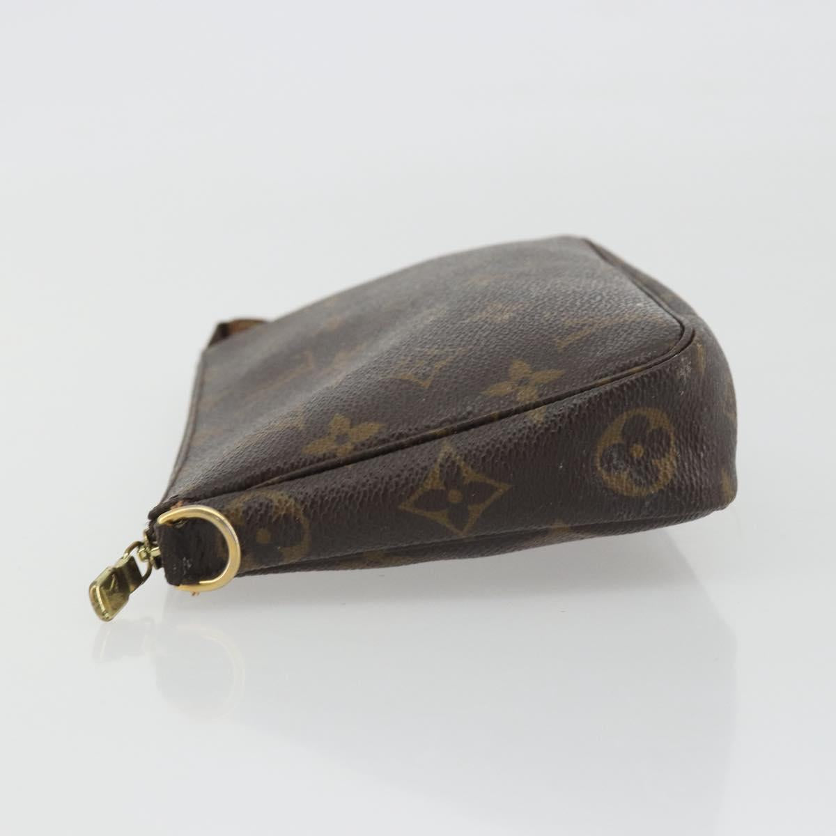 Monogram Pochette Accessoires Pouch