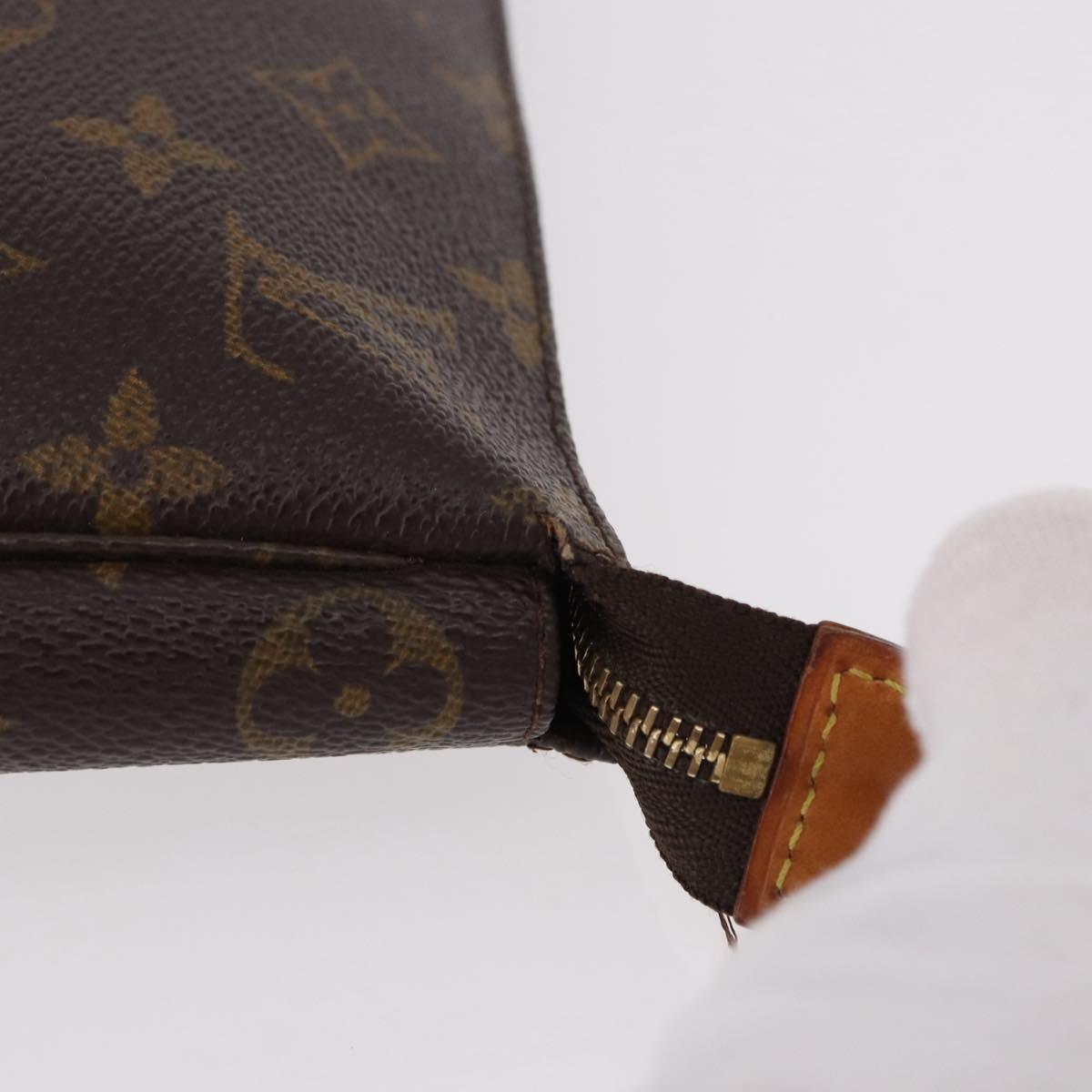 Monogram Pochette Accessoires Pouch