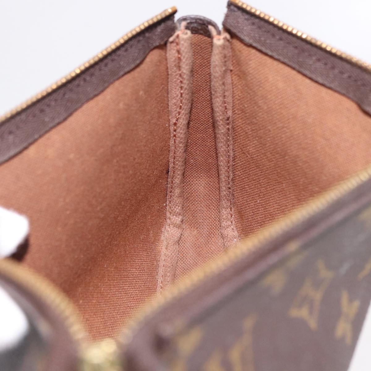Monogram Pochette Accessoires Pouch