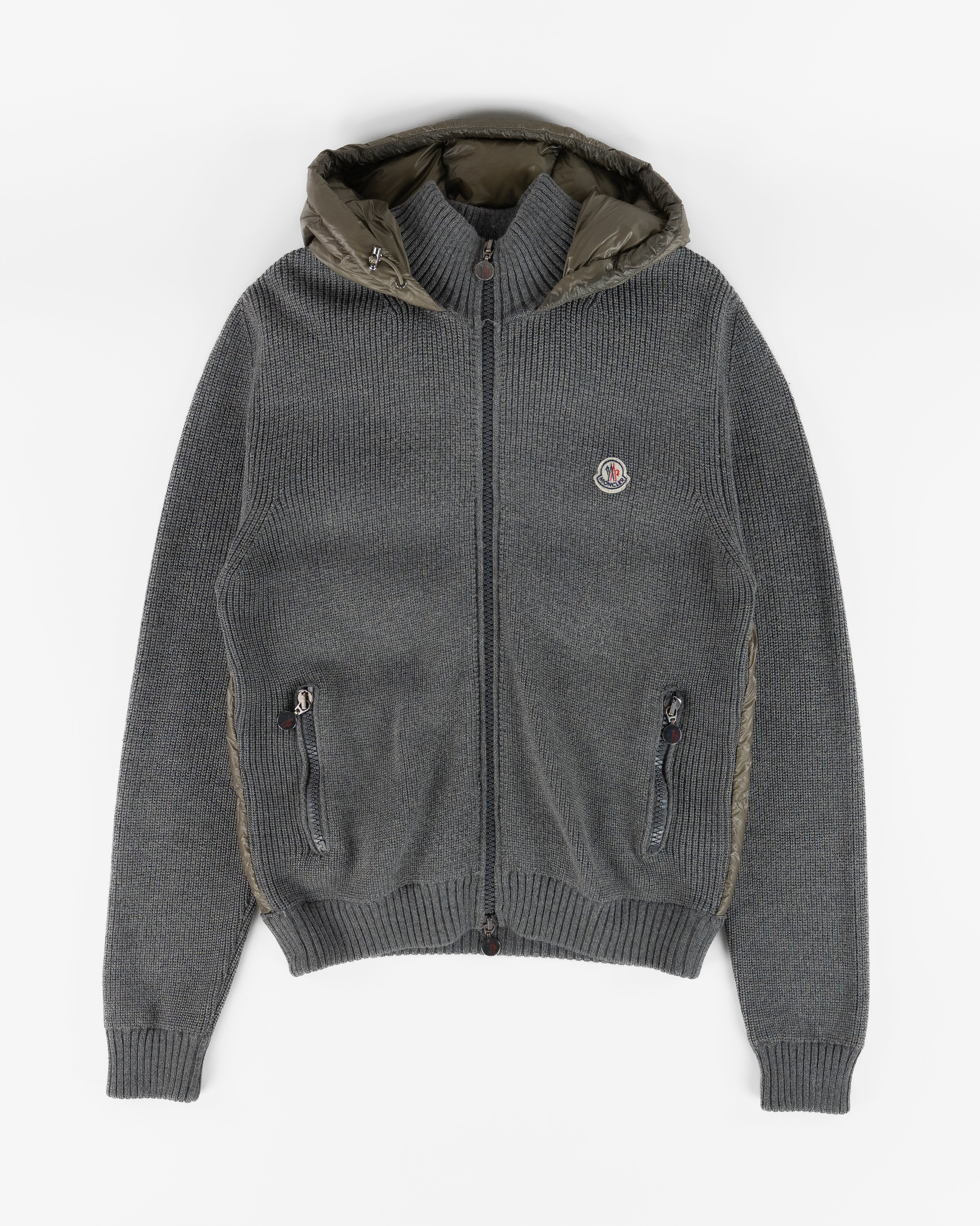 Moncler Maglione Tricot Cardigan - Shop online at Merchsweden