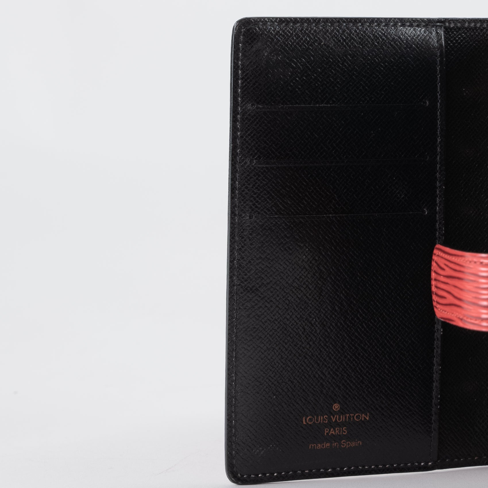 Handla Louis Vuitton Red Agenda Wallet online | Smidigt och enkelt på nätet - Merchsweden |