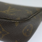 Handla Louis Vuitton Monogram Pochette Accessoires Pouch online | Smidigt och enkelt på nätet - Merchsweden |