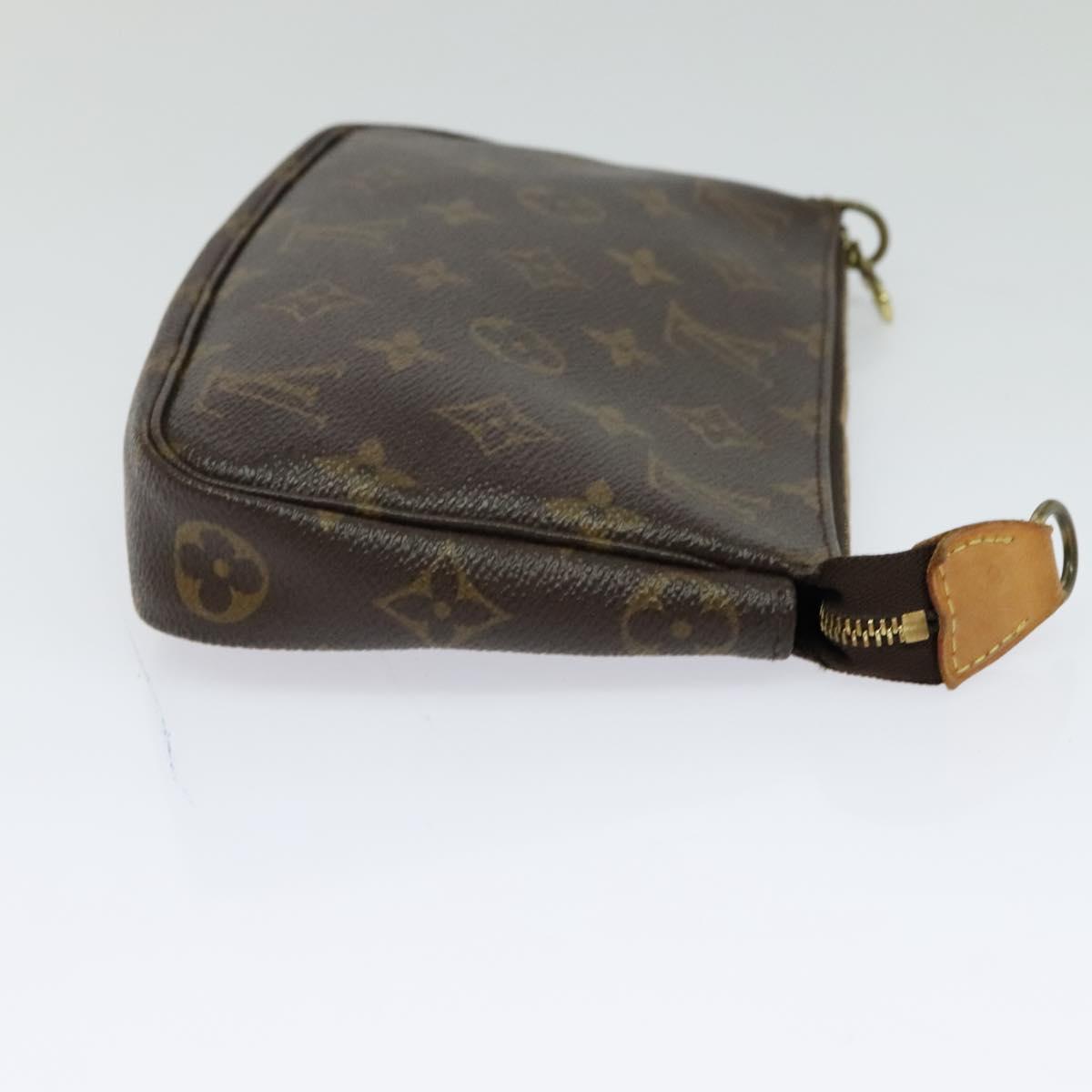 Monogram Pochette Accessoires Pouch