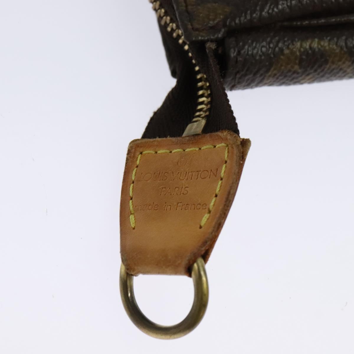 Monogram Pochette Accessoires Pouch