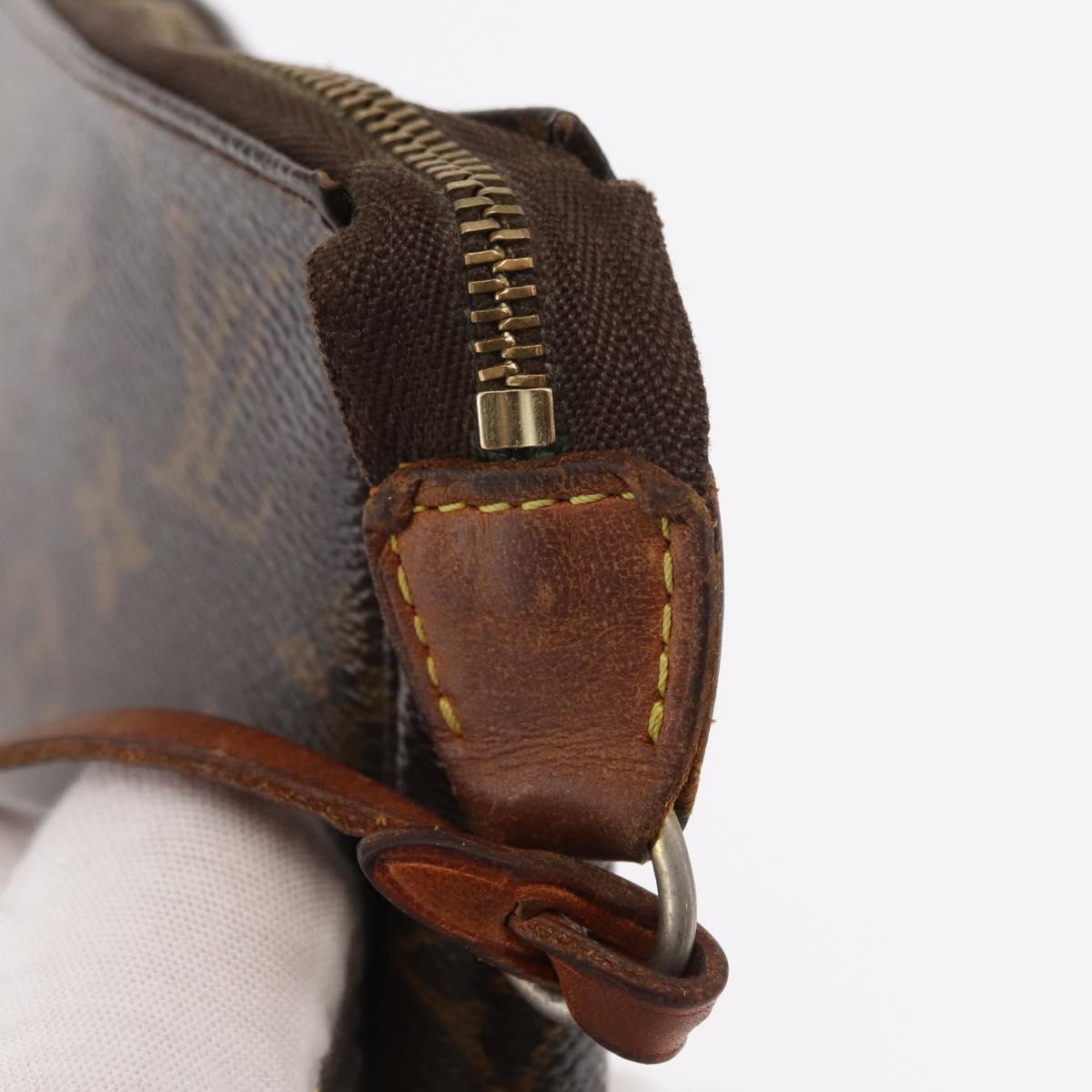 Monogram Pochette Accessoires Pouch