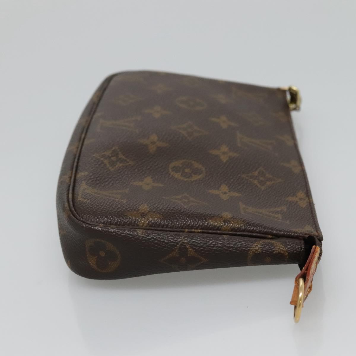 Monogram Pochette Accessoires Pouch