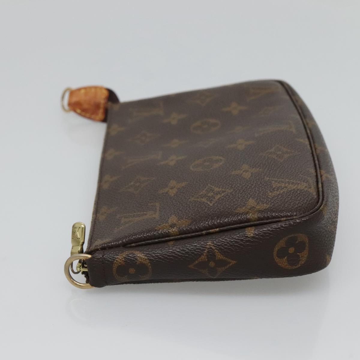 Monogram Pochette Accessoires Pouch
