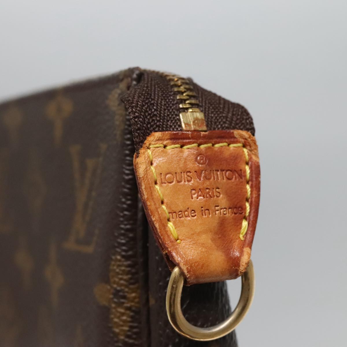 Monogram Pochette Accessoires Pouch