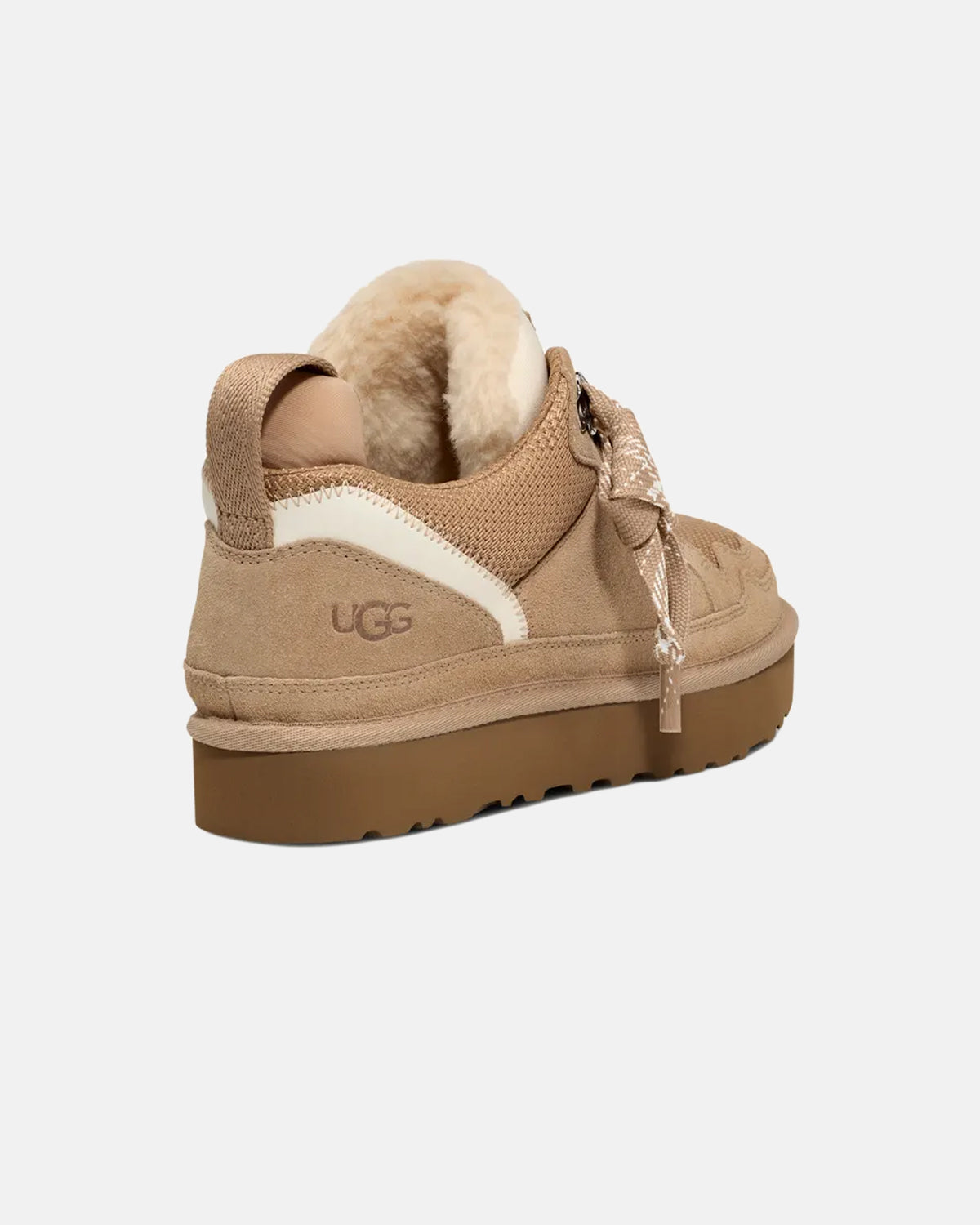 Handla UGG Lowmel Trainer "Sand" online | Smidigt och enkelt på nätet - Merchsweden |