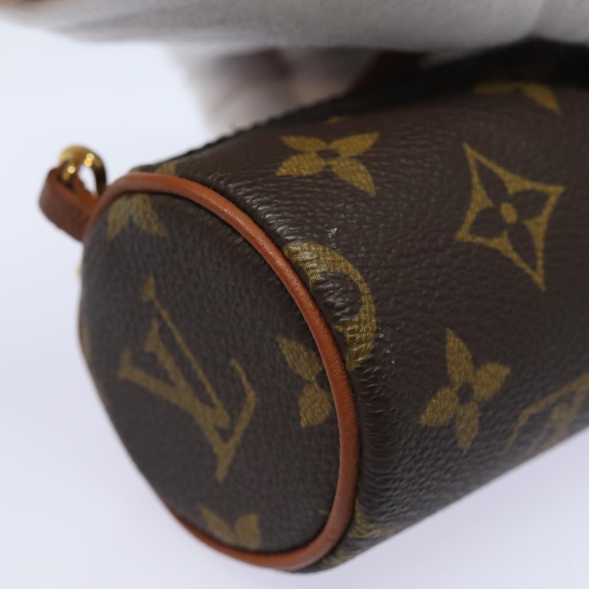 Handla Louis Vuitton Monogram Papillon Pouch online | Smidigt och enkelt på nätet - Merchsweden |