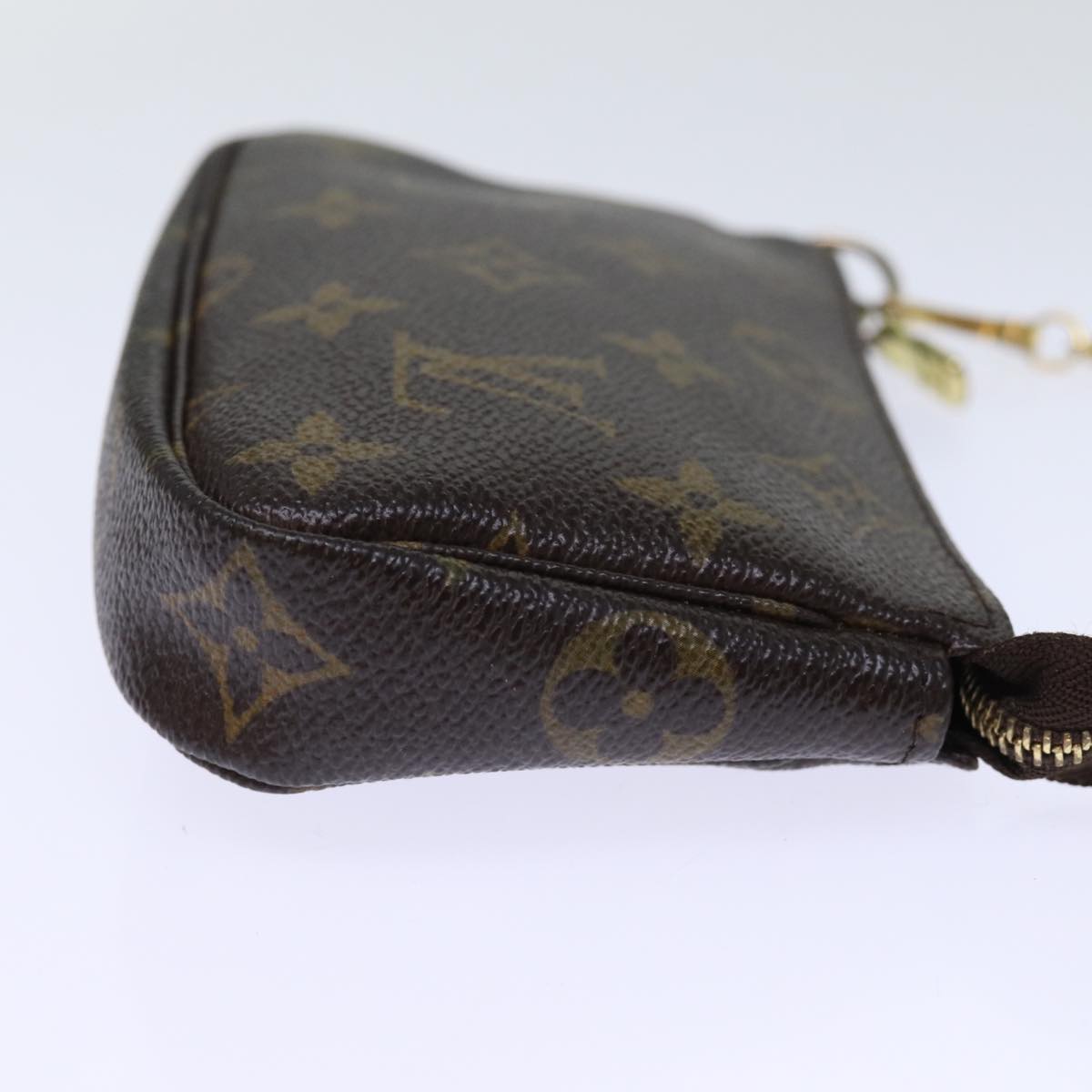 Handla Louis Vuitton Monogram Mini Pochette Accessoires Pouch online | Smidigt och enkelt på nätet - Merchsweden |