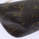 Handla Louis Vuitton Monogram Mini Pochette Accessoires Pouch online | Smidigt och enkelt på nätet - Merchsweden |