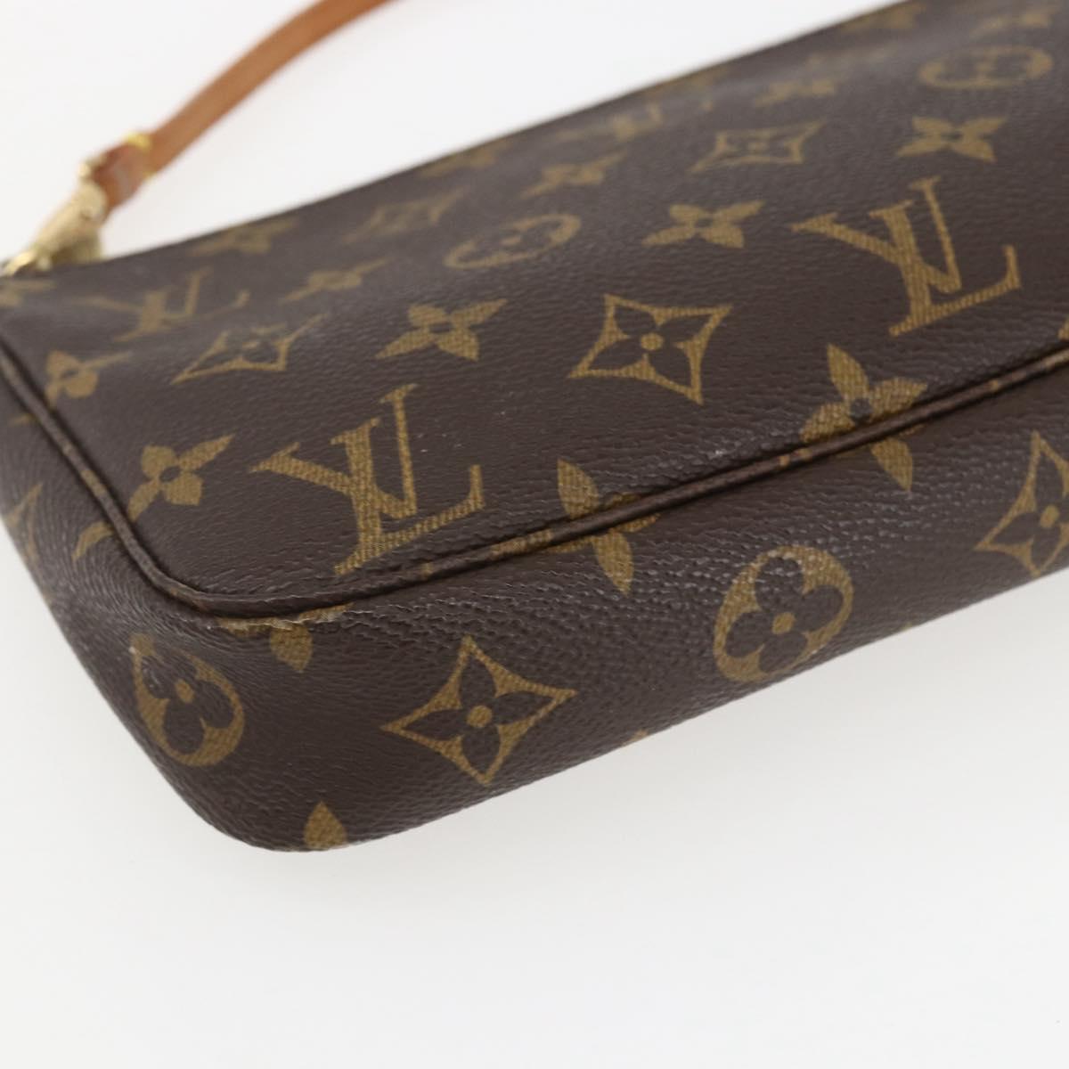 Monogram Pochette Accessoires Pouch